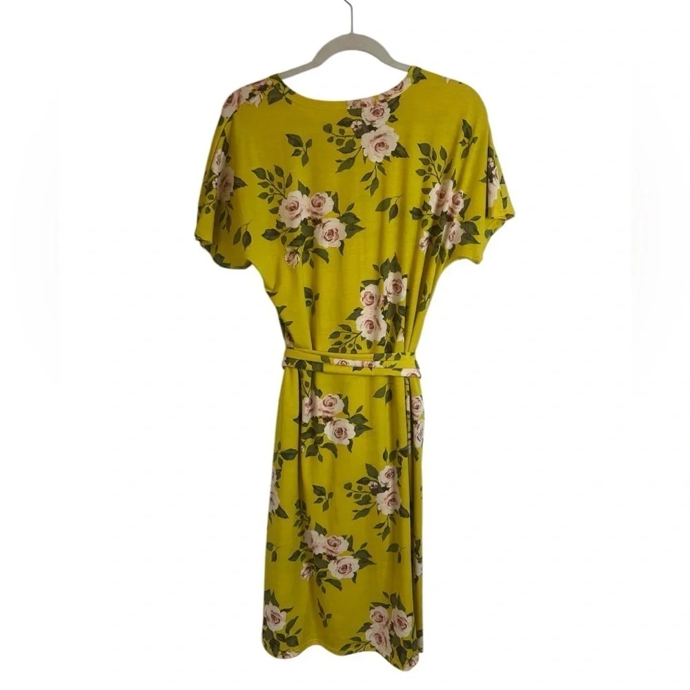 Lularoe Golden Yellow Floral Belted Marly Dress w/ Pockets Womens Size Medium - Picture 3 of 12
